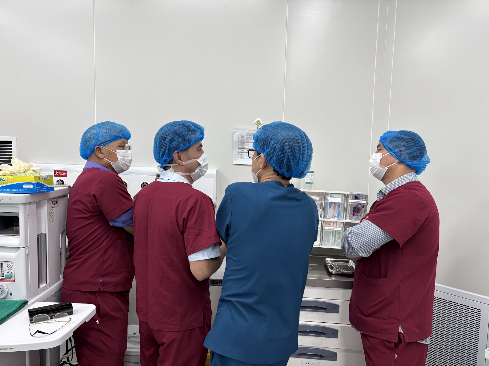 VMG thi công hệ thống khí y tế tại Bệnh viện Đa khoa Thanh Nhàn - hạng mục 3